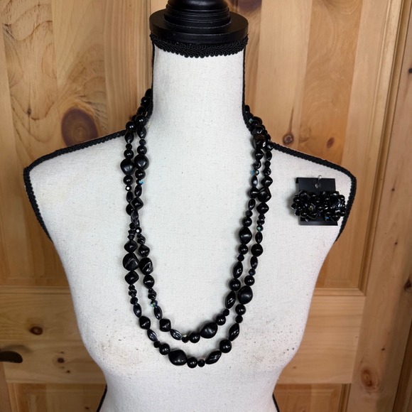 Park Lane Jewelry - Vintage Park Lane Black Beaded Necklace & Clip Earring Set Aurora Borealis
